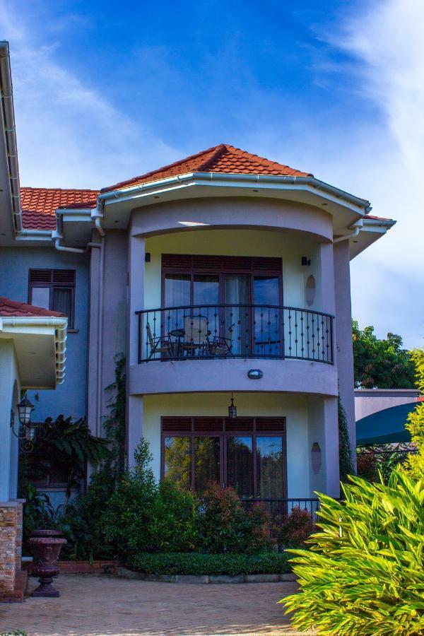 كامبالا Akasu Bed And Breakfast المظهر الخارجي الصورة